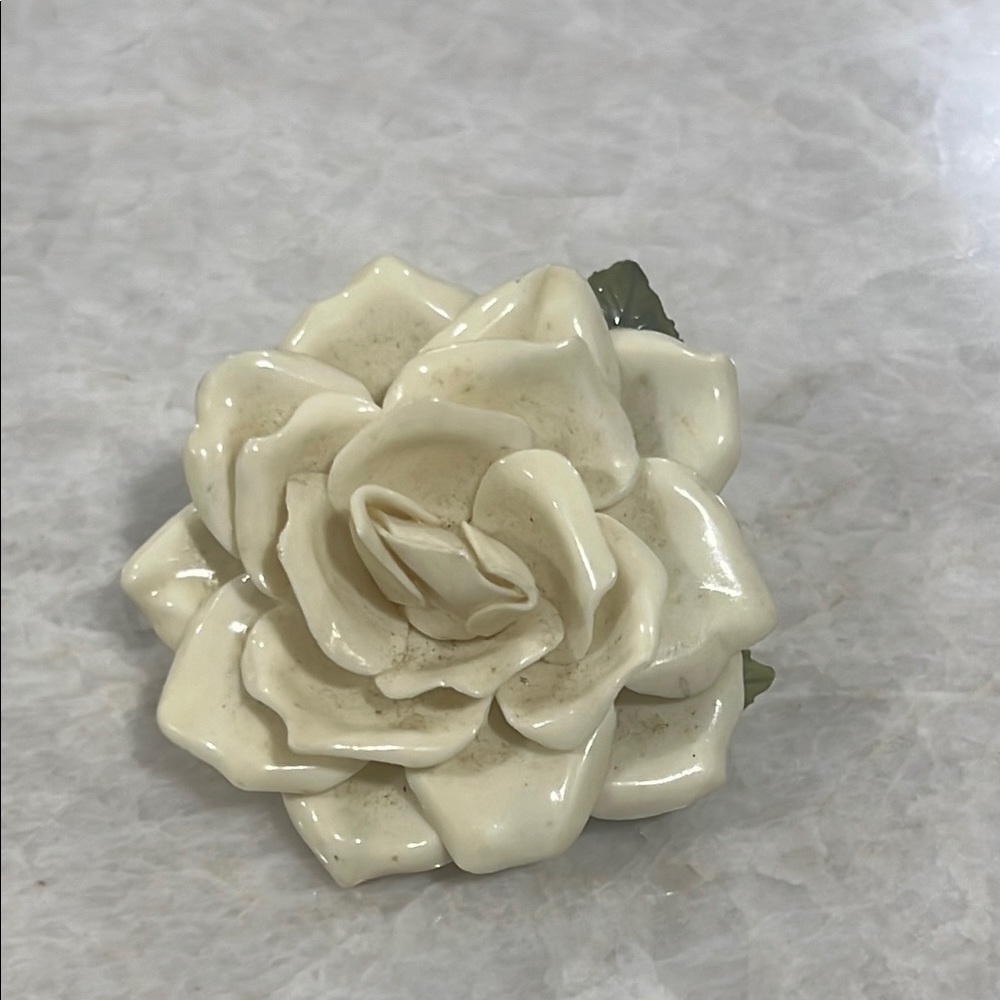 1950's Enameled Flower Brooch